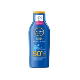 Nivea Sun Protect & Care dečji losion SPF 50+ sadrži organsko bademovo ulje i veoma je pogodno za osetljivu kožu kod dece starije od 3 godine.